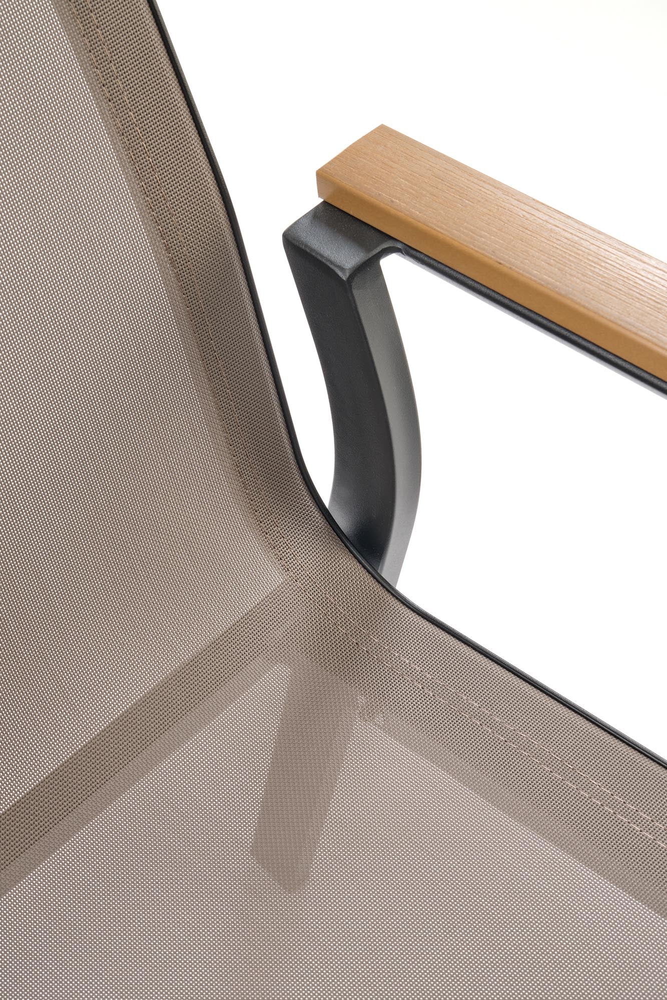 0d6741484ba7275c12999e62073e5757