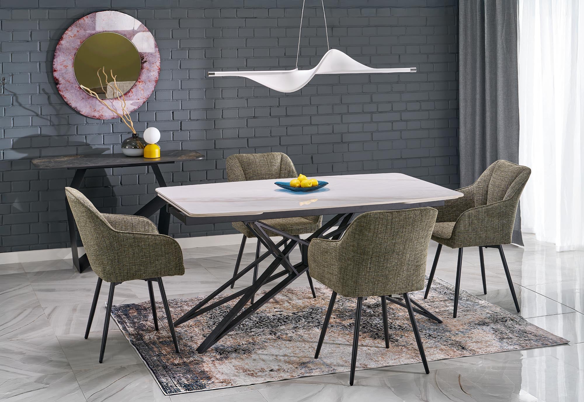 3a1a1a5396e1bc8304846354411f10ad